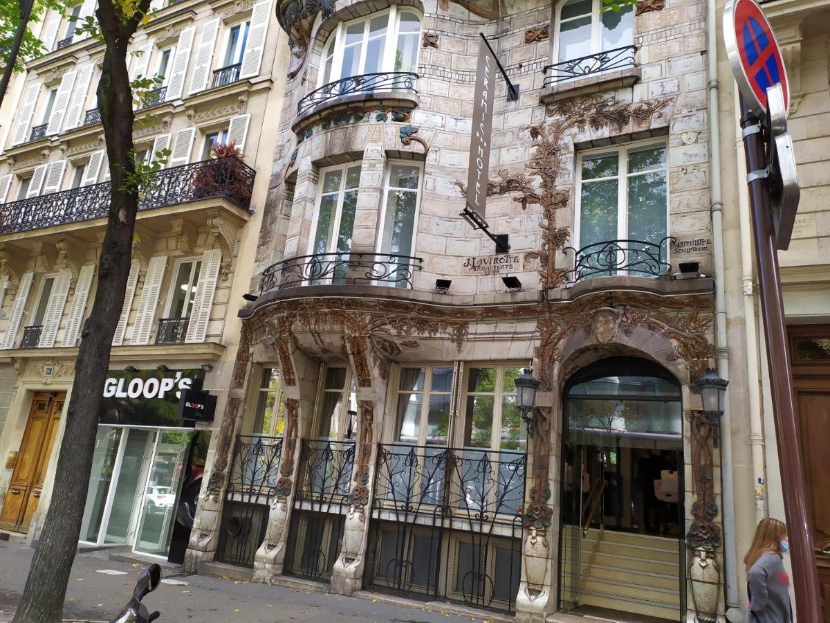 Hotel Elysees Ceramic