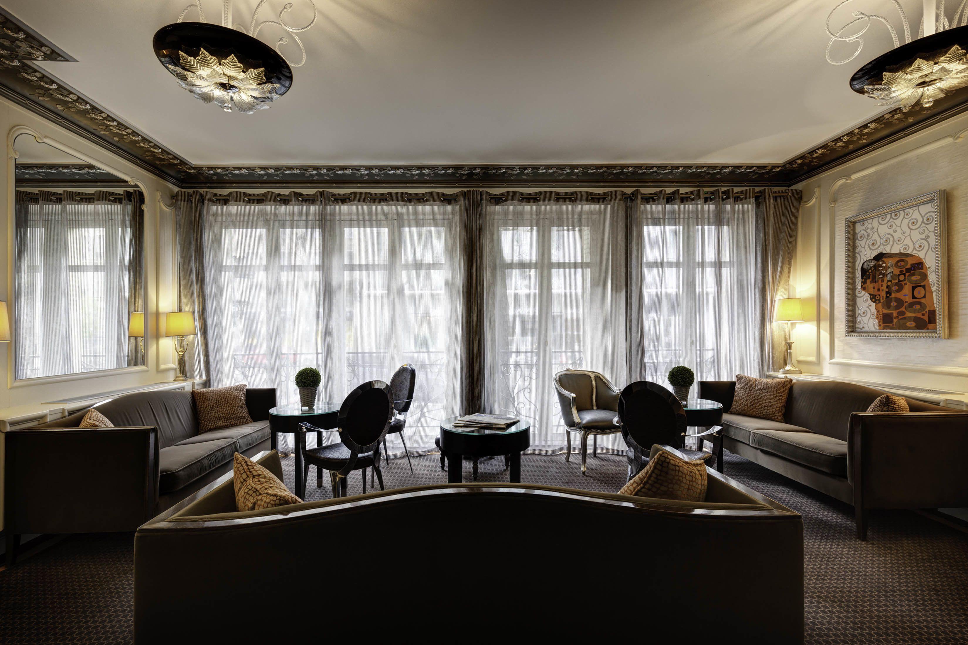 Hotel Elysees Ceramic