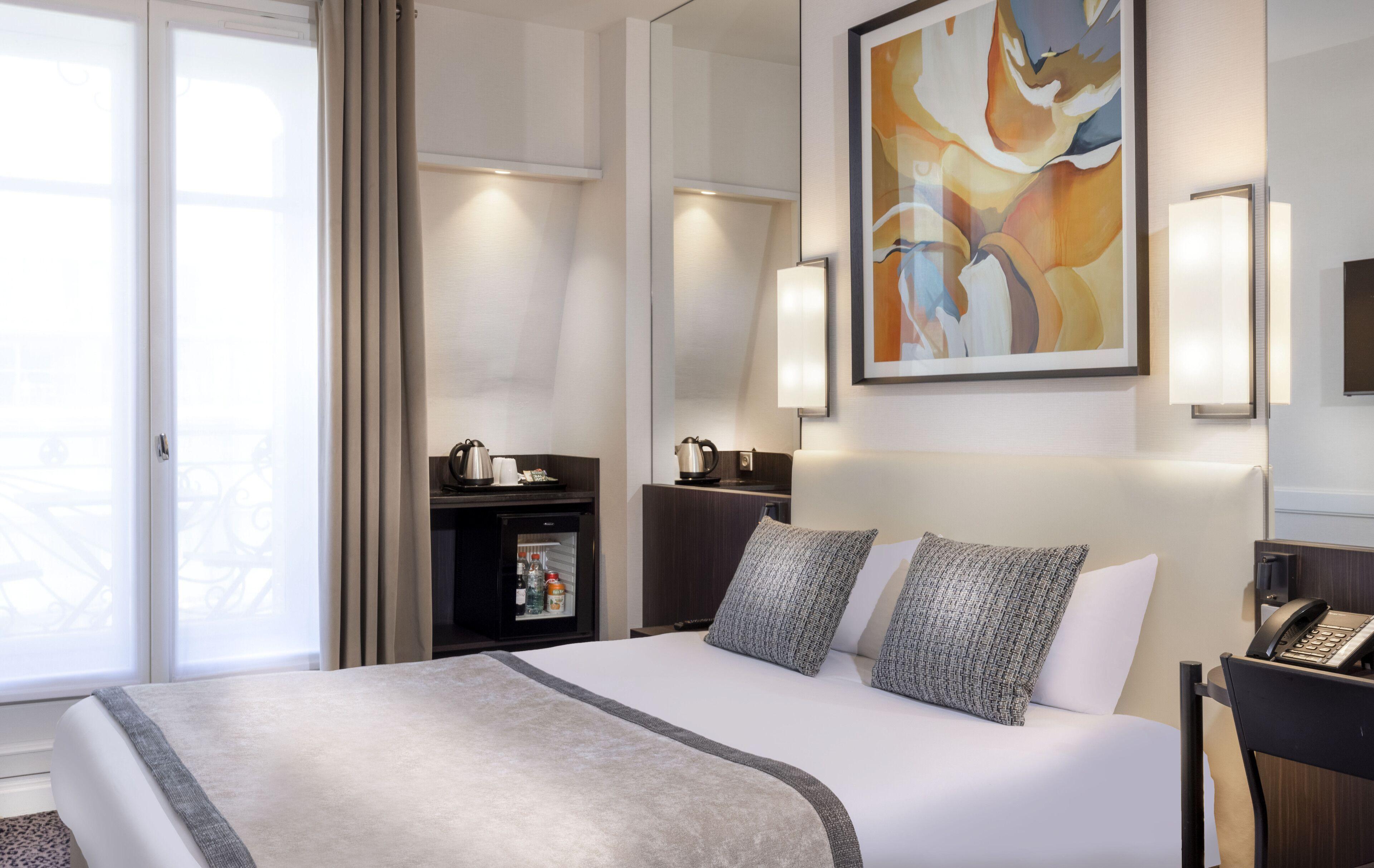 Hotel Elysees Ceramic Paris