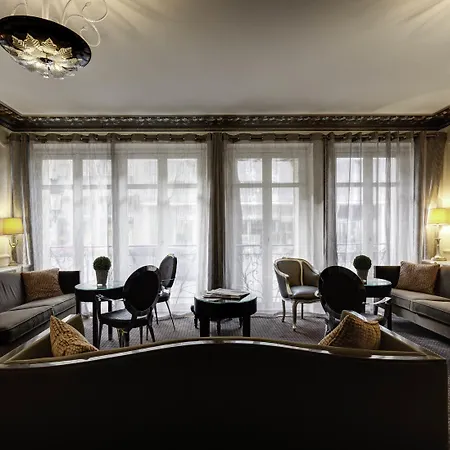 Hotel Elysees Ceramic